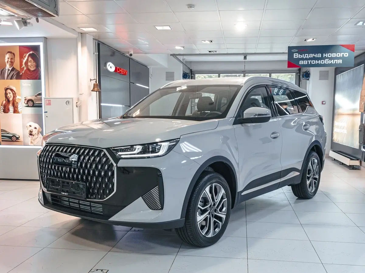 Tenet T7 с салона по цене от 1 641 000 рублей